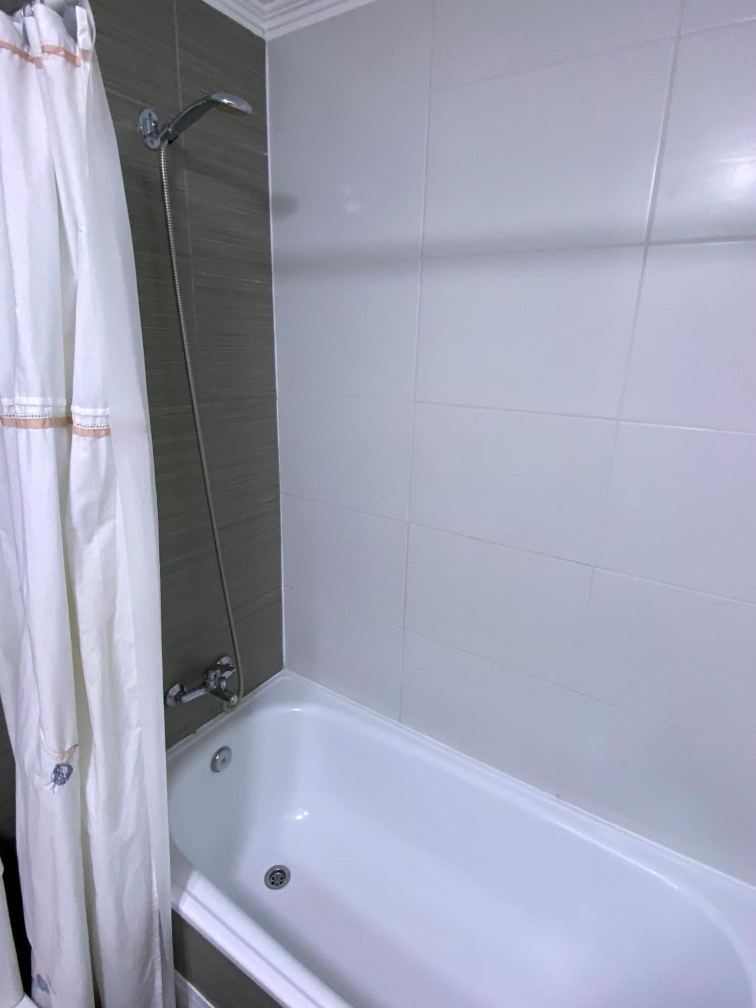 Apartamento Alto Alessandri Ii Santiago